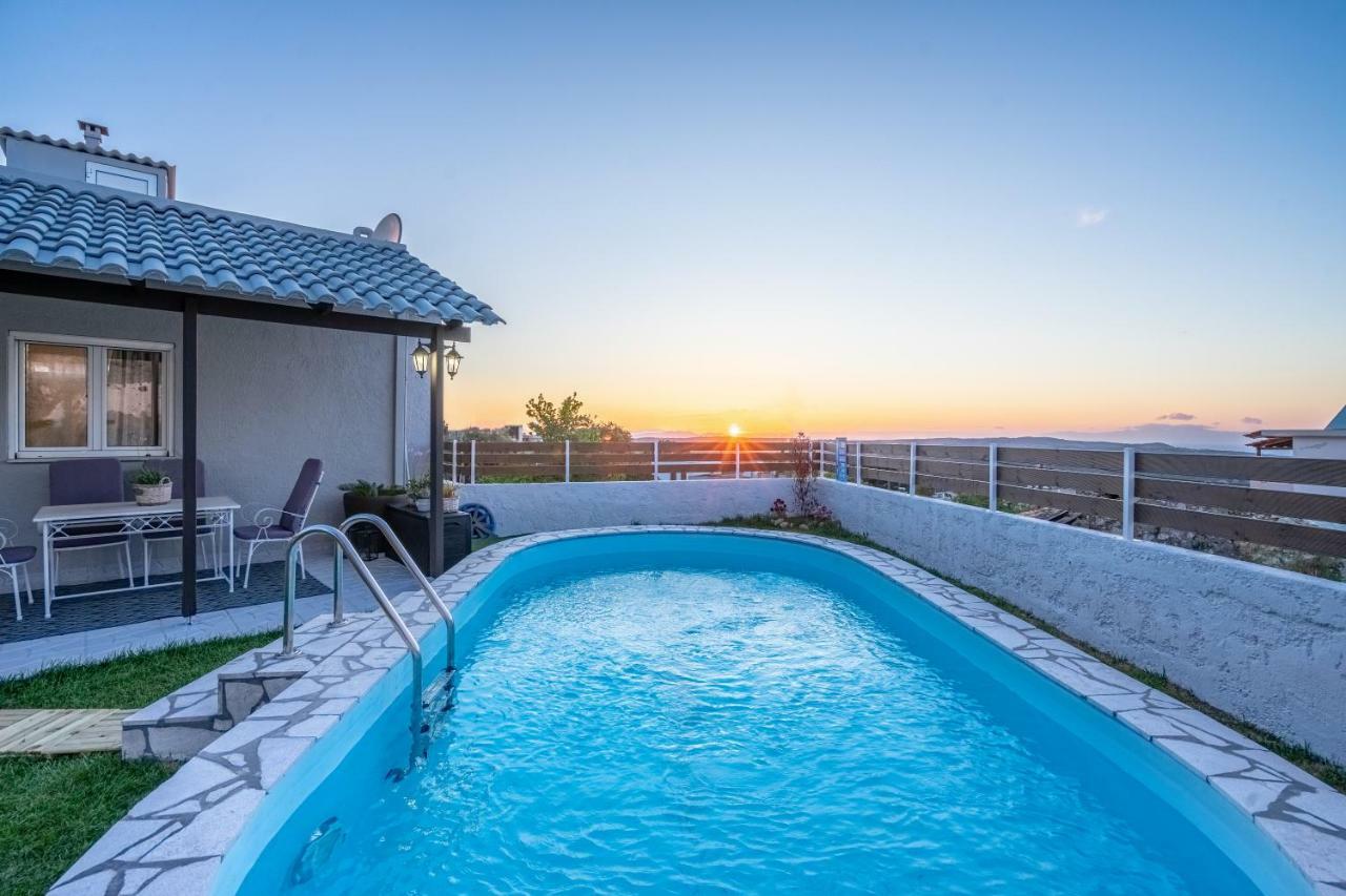 Fontana Luxury Villa Salakos With Pool Near Beach Luaran gambar