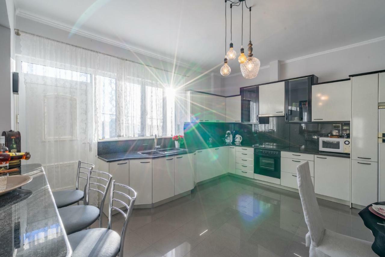 Fontana Luxury Villa Salakos With Pool Near Beach Luaran gambar